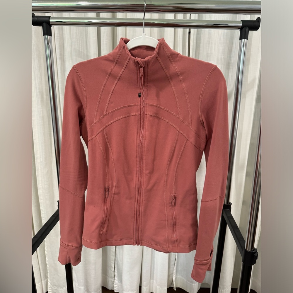Lululemon taupe pink define jacket.